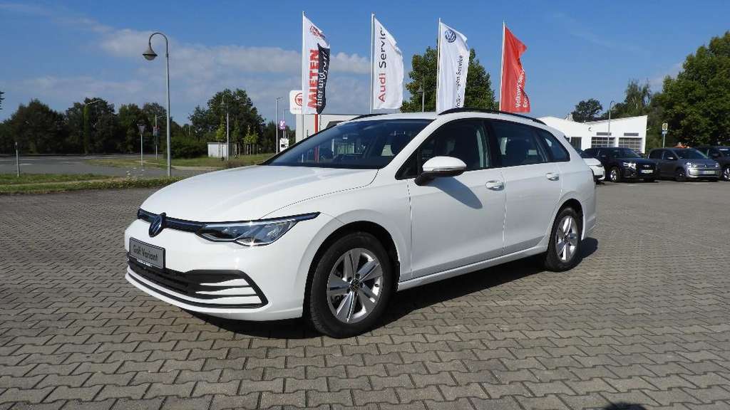 VW Golf Variant Life 1.5 eTSI im Bestand von Auto-Kühn Schmölln