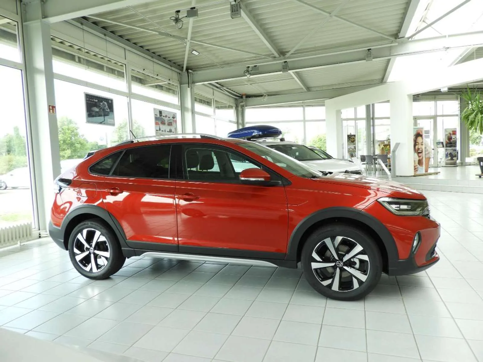 VW Taigo Style, SUV/Geländewagen/Pickup, aus dem Bestand von Auto-Kühn Schmölln — Ansicht 6 von 15