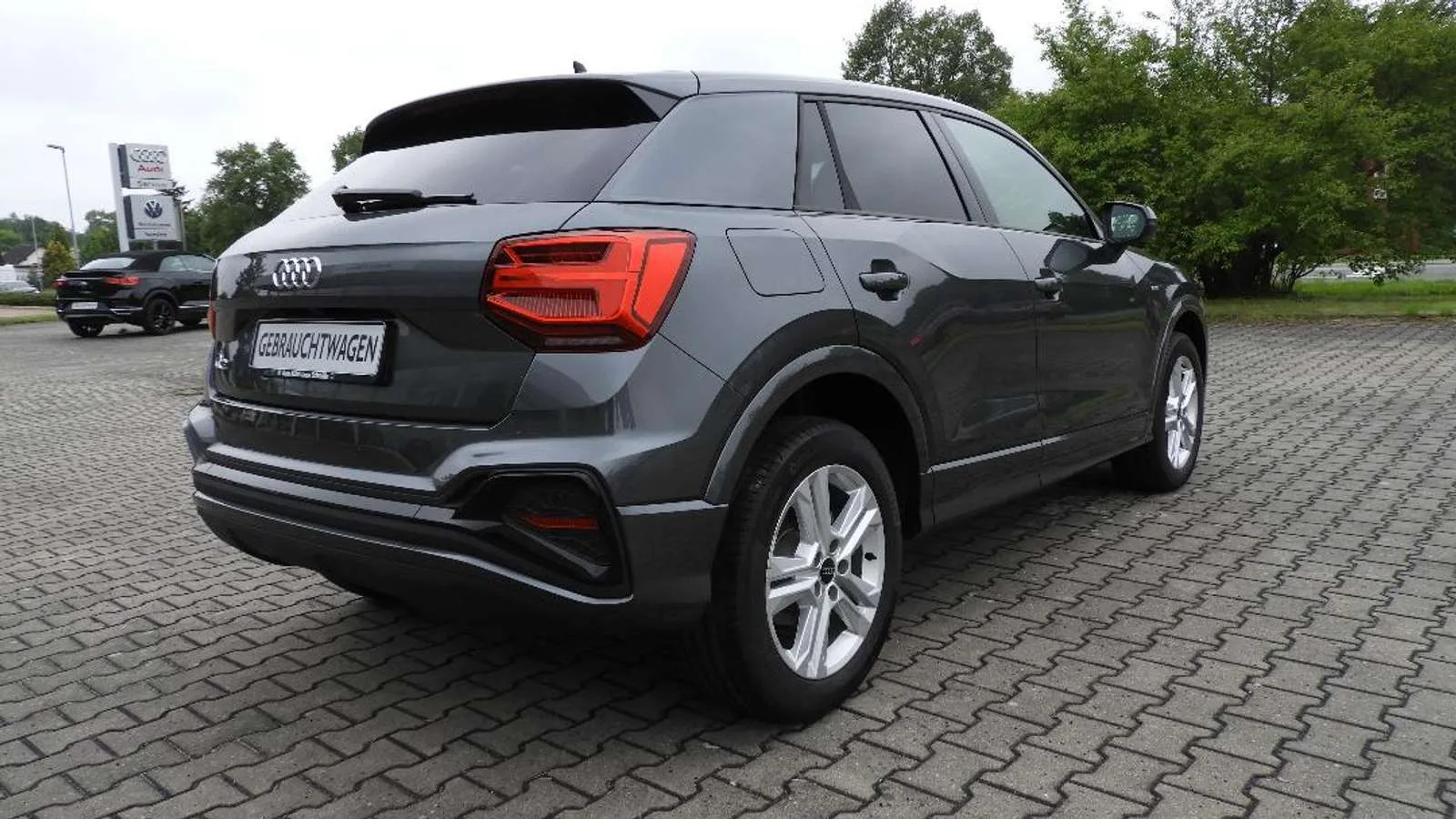 Audi Q2 S line, SUV/Geländewagen/Pickup, aus dem Bestand von Auto-Kühn Schmölln — Ansicht 5 von 15