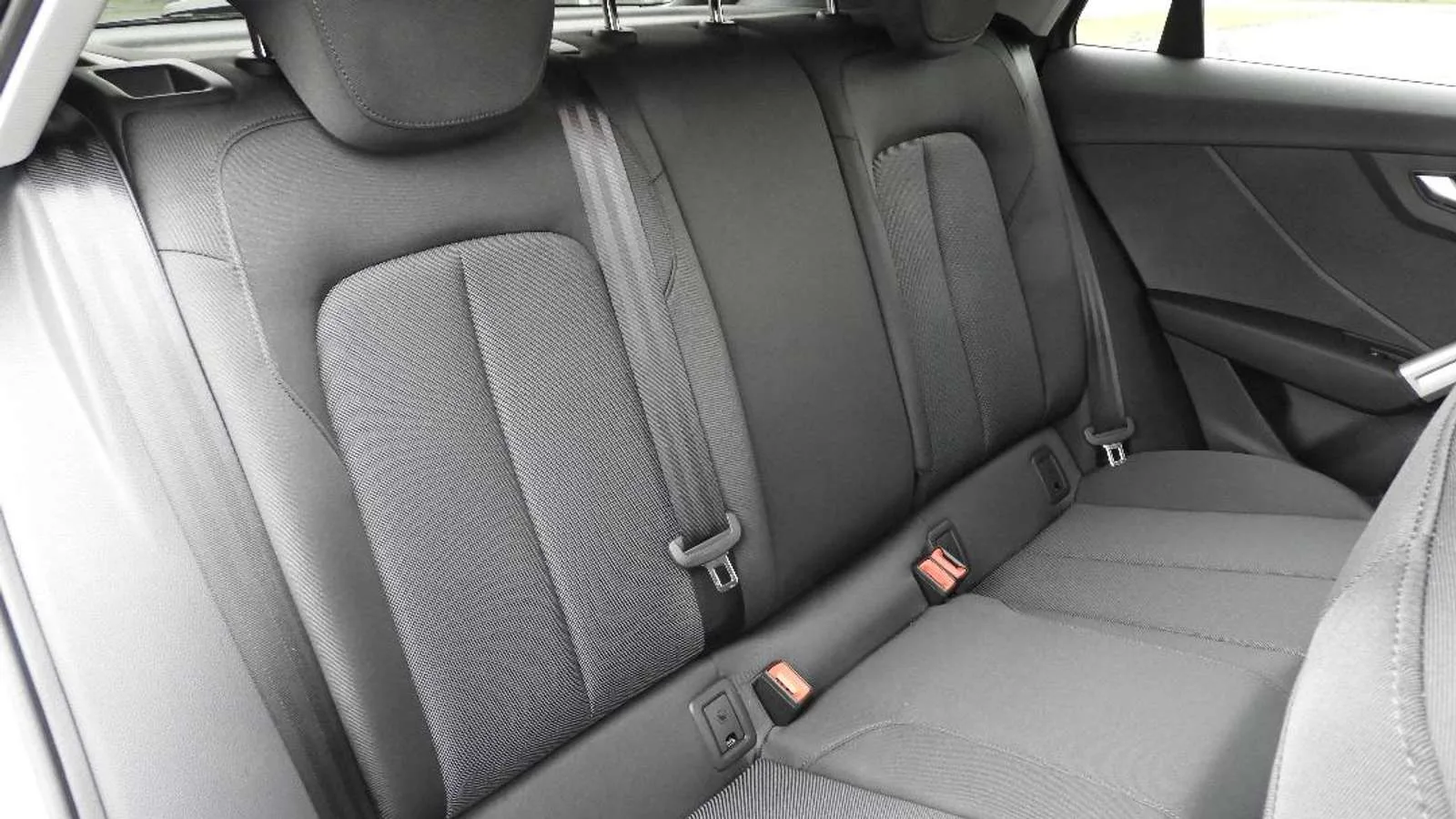 Audi Q2 S line, SUV/Geländewagen/Pickup, aus dem Bestand von Auto-Kühn Schmölln — Ansicht 13 von 15