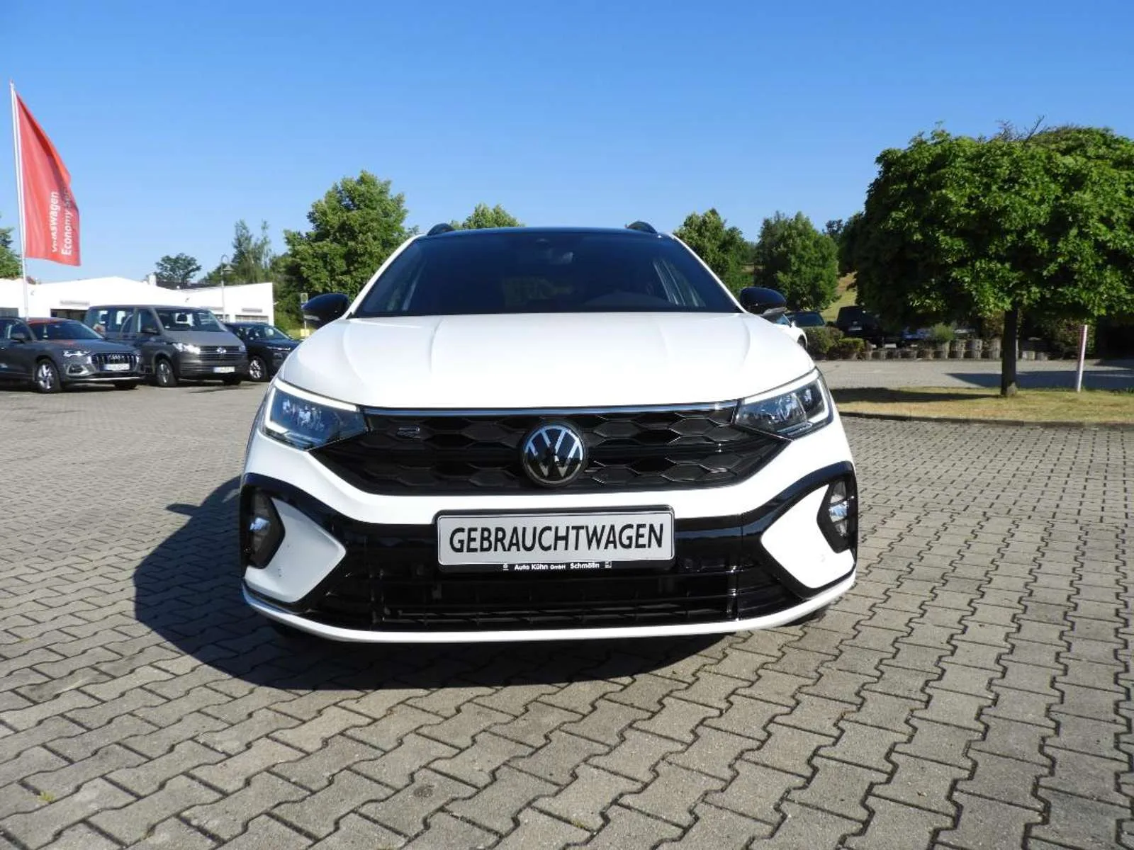 VW Taigo R-Line, SUV/Geländewagen/Pickup, aus dem Bestand von Auto-Kühn Schmölln — Ansicht 8 von 15