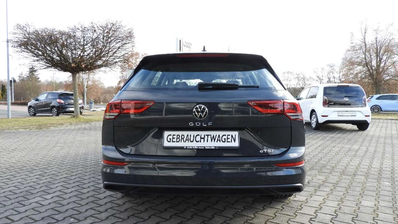 VW Golf Variant Life VIII, Kombi, aus dem Bestand von Auto-Kühn Schmölln — Ansicht 4 von 15