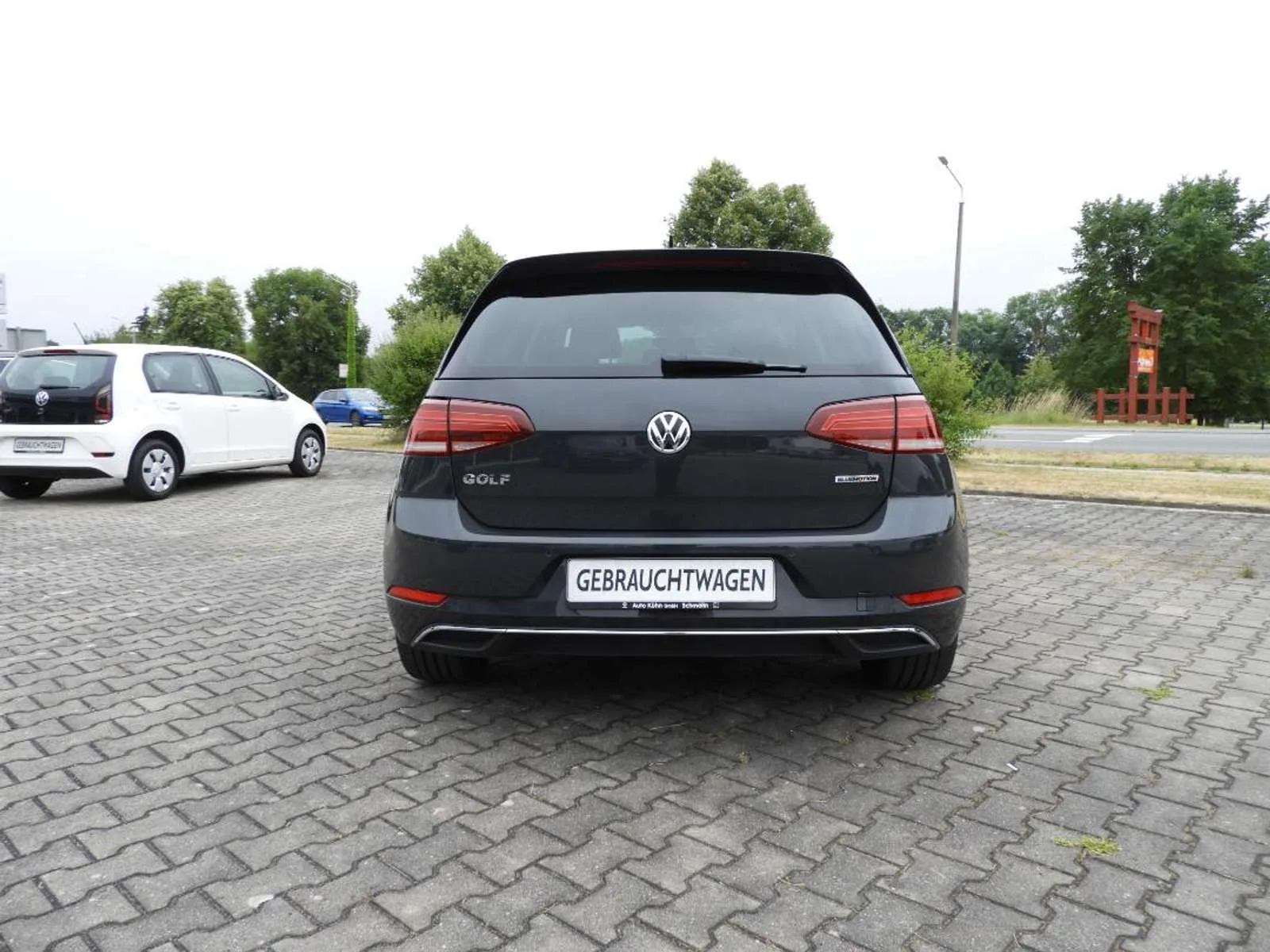 VW Golf IQ.DRIVE VII, Limousine, aus dem Bestand von Auto-Kühn Schmölln — Ansicht 4 von 15