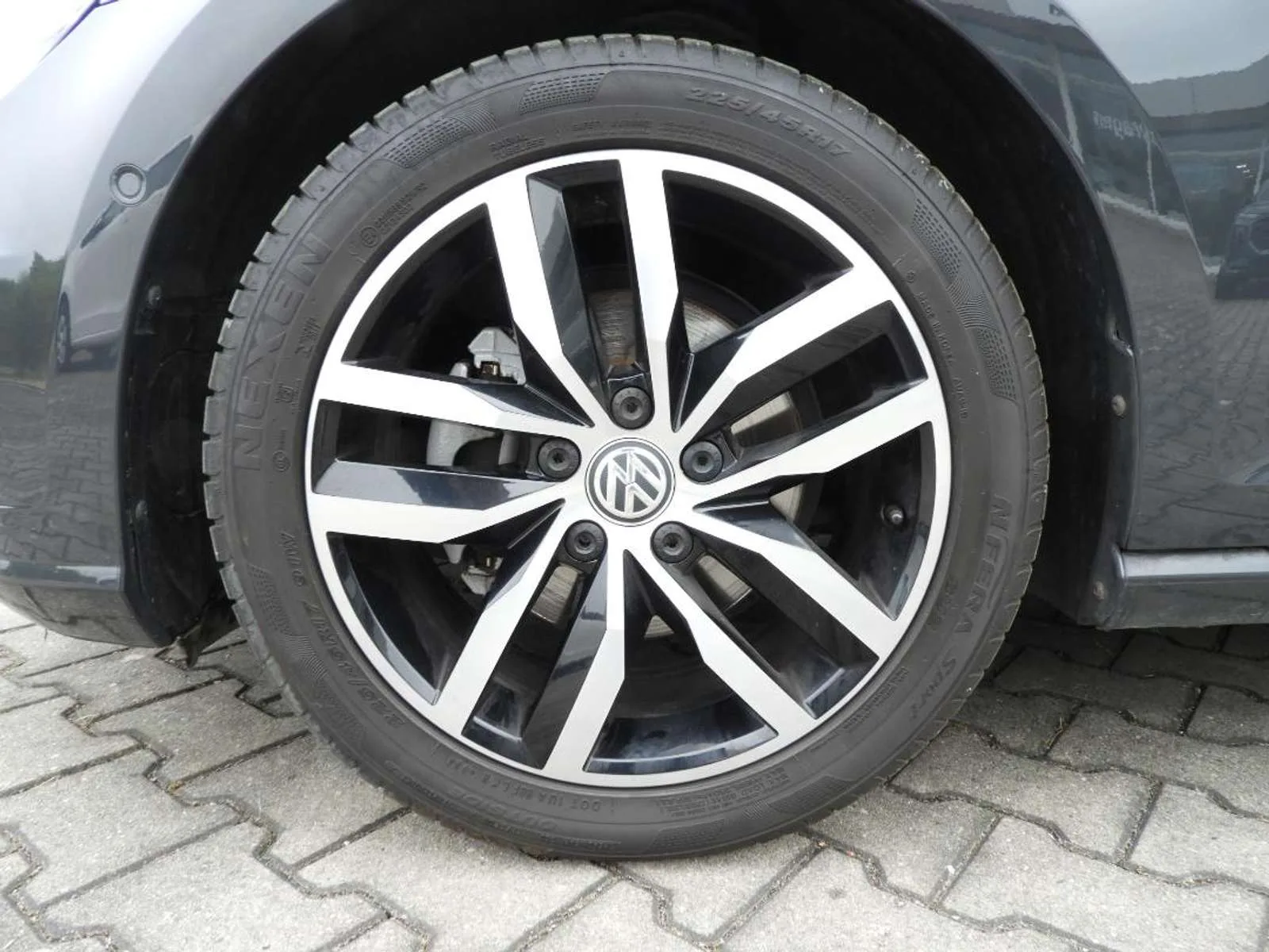 VW Golf IQ.DRIVE VII, Limousine, aus dem Bestand von Auto-Kühn Schmölln — Ansicht 9 von 15